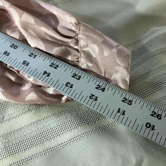 Elliot Andrews Women's Pale Pink Polyester Blouse Size 8 Long sleeve Button up - Picture 9 of 9